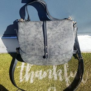 Gently used Steve Madden Black saddle bag